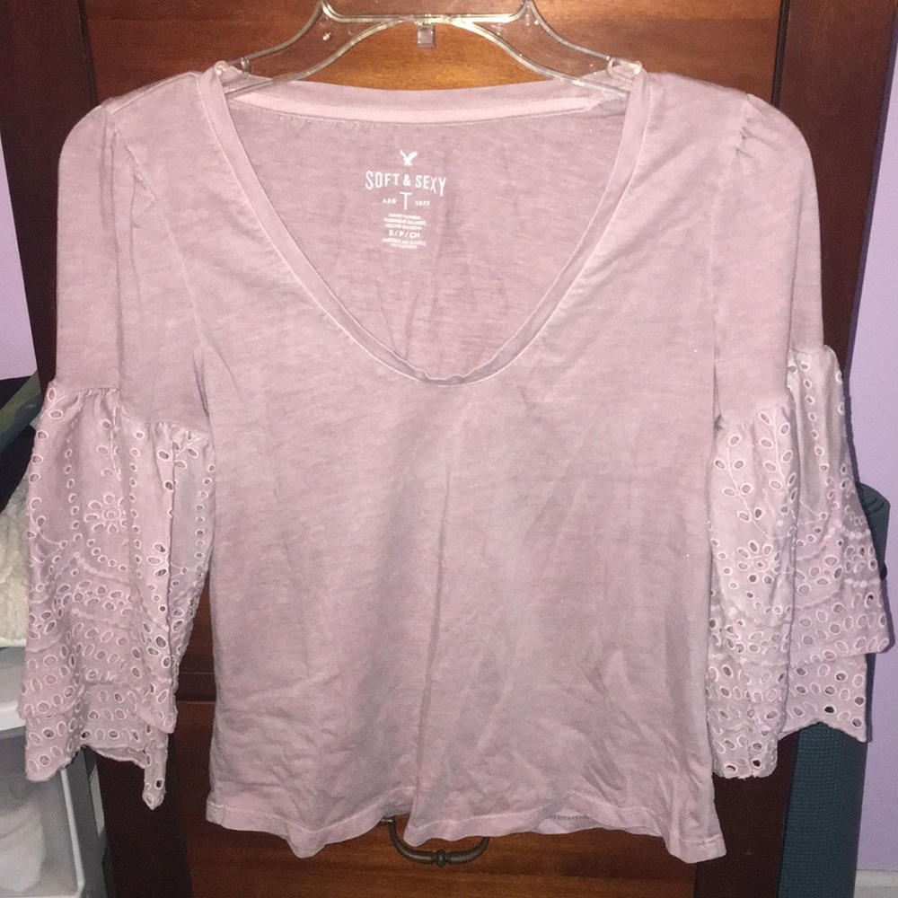 Pink American Eagle quarter length sleeve top